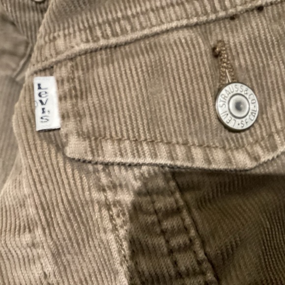 Levi's DarkTan, Light Brown Corduroy Trucker Style Jean Jacket women’s Large GUC - Picture 12 of 14